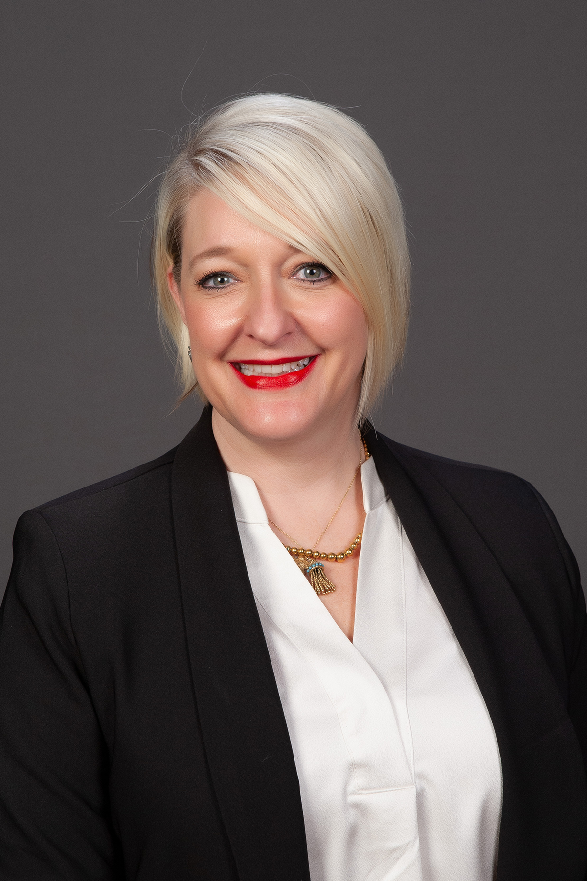 Headshot of Angela Hammett